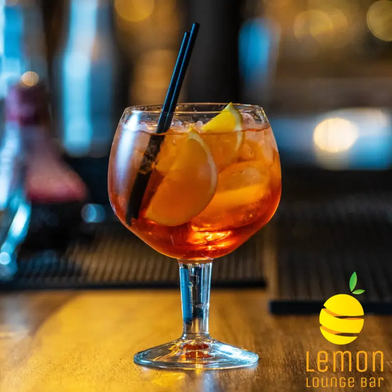Aperol, cava, orange