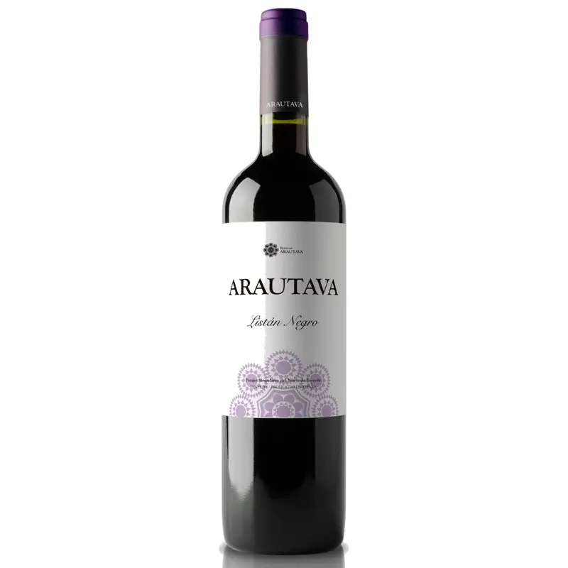 It is a fresh, fruity and elegant wine where the fruity aromas of blueberries and currants stand out, with hints of fig leaves and a characteristic aroma of smoke, a reflection of the volcanic mineral richness of Tenerife.