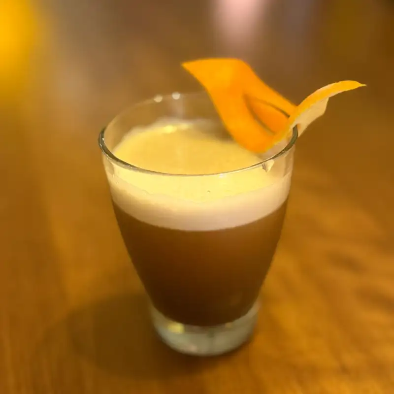 House Cocktail: Tequila, licor 43, espresso