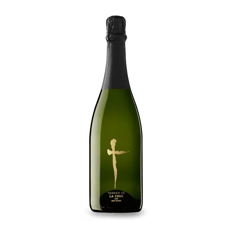 Lang gereifter Cava aus den Sorten der DO Cava, wie Macabeo, Parellada und Xarel·lo. Handgefertigt nach traditioneller Methode. Frischer und sehr fruchtiger Brut Nature Cava.